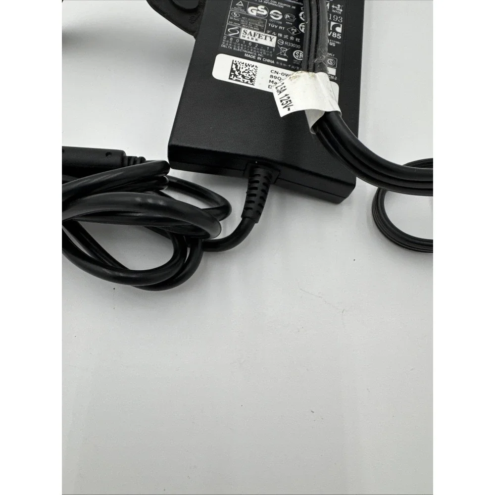 DELL DA130PE1-00 19.5V 6.7A Genuine Original‎ AC Power Adapter Charger